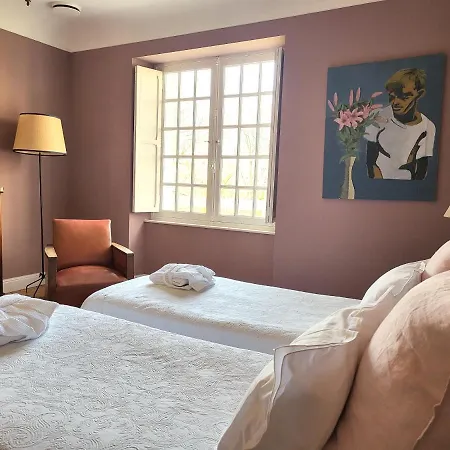 Clos Mirabel Manor -