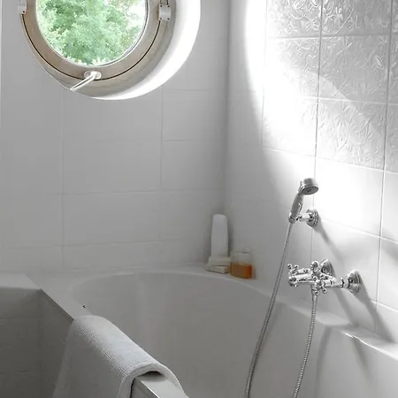 Semesterbostad Clos Mirabel Manor - Jurançon