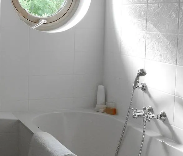 Semesterbostad Clos Mirabel Manor - Jurançon